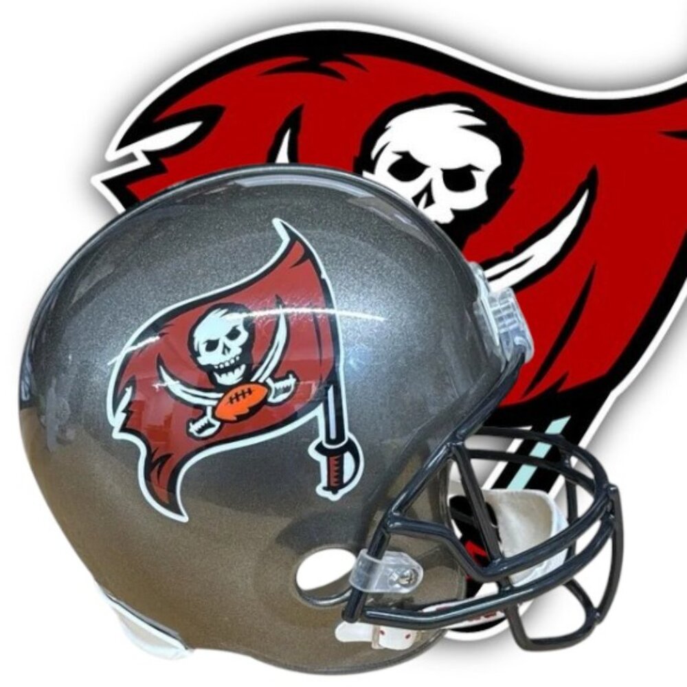 New-Tampa Bay Buccaneers NFL Riddell Pewter Red White Full Size Replica Helmet
